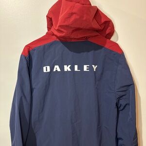 Oakley Women’s Custom Fit Mesh Lined Windbreaker